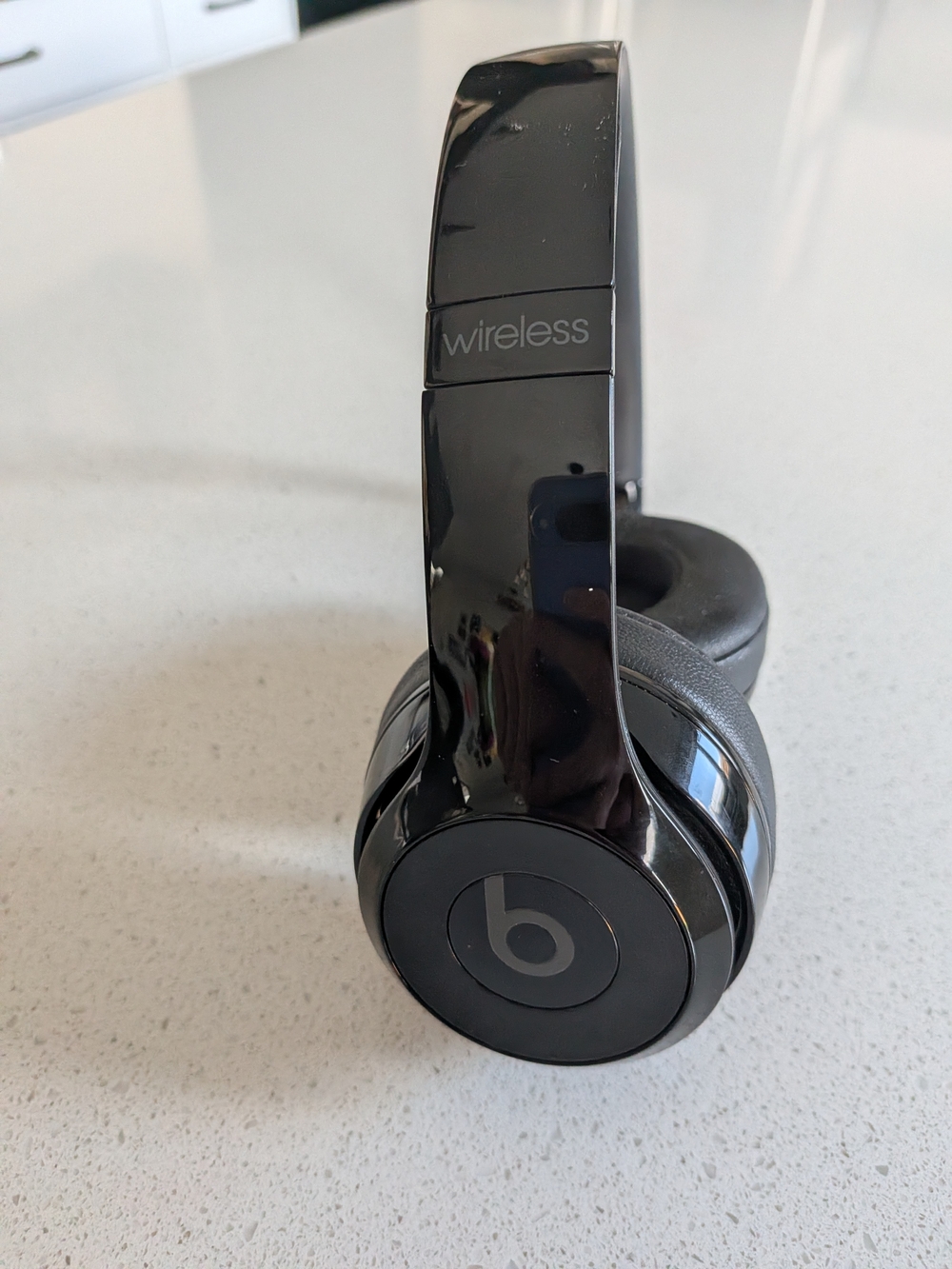 Beats by Dre Wireless Over-Ear Headphones in Gloss Black